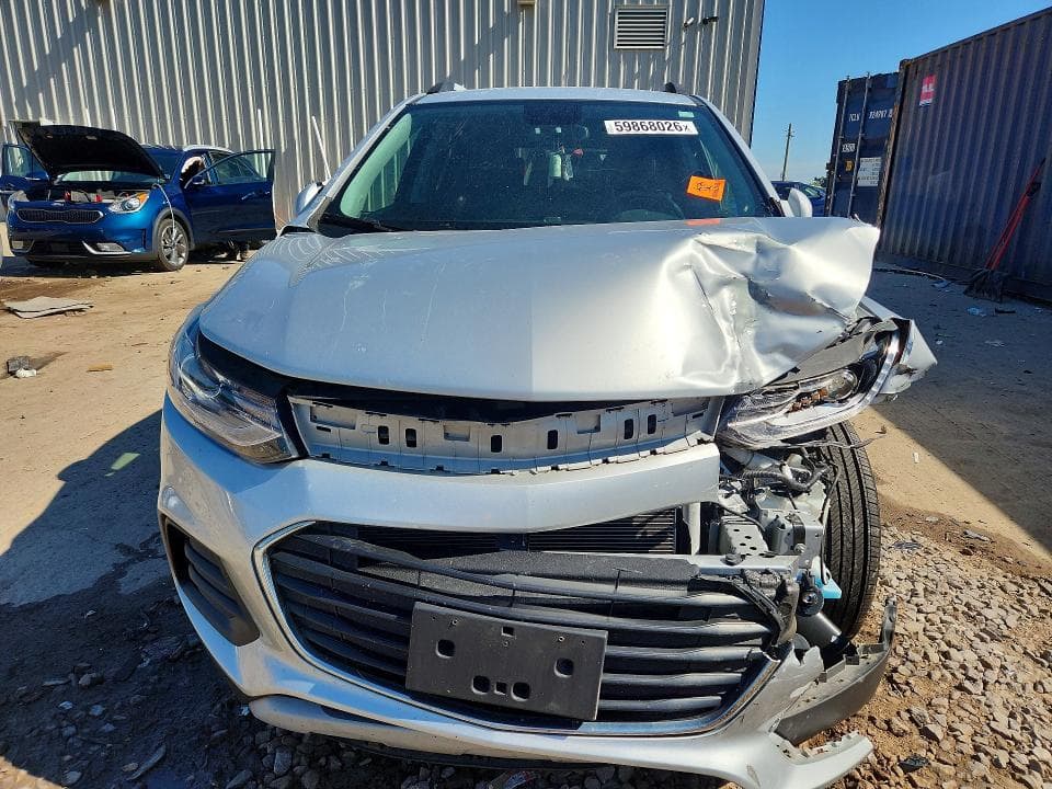2019 CHEVROLET TRAX 1LT 5