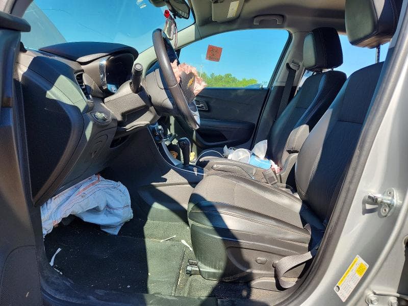 2019 CHEVROLET TRAX 1LT 7