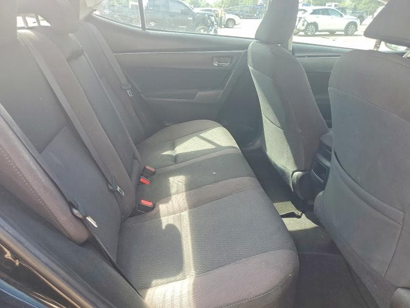 2018 TOYOTA COROLLA LE 10