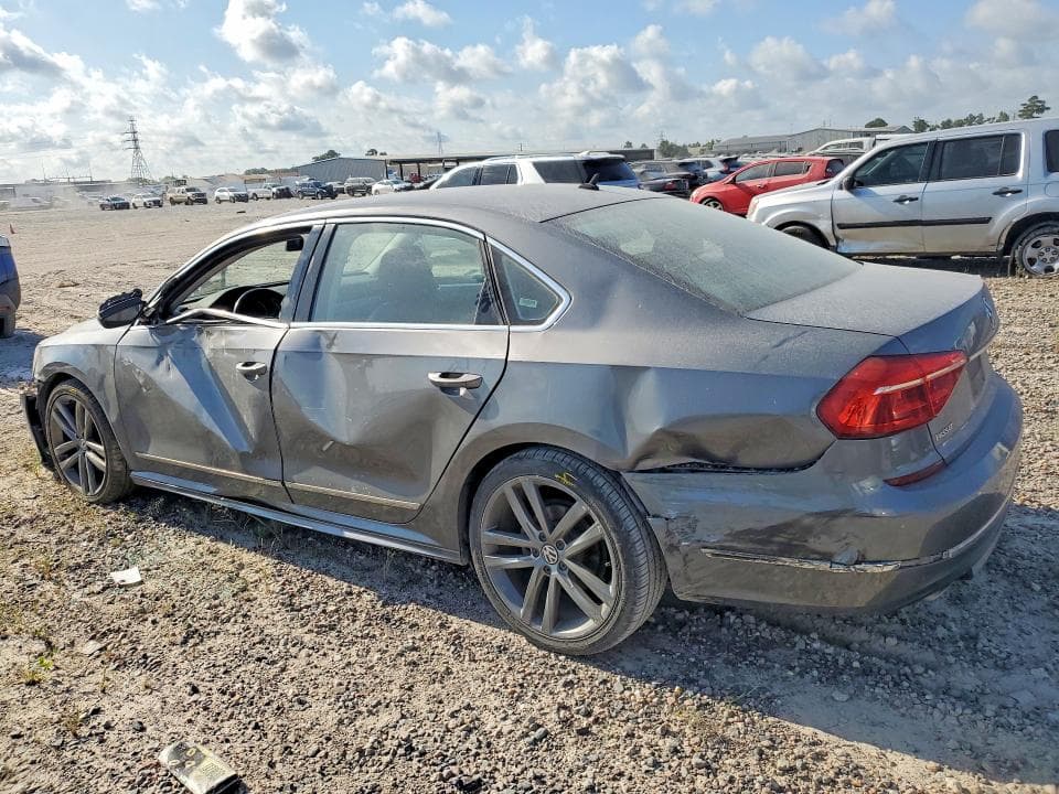 2016 VOLKSWAGEN PASSAT 2
