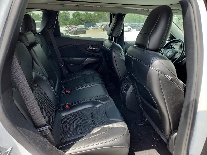 2021 JEEP CHEROKEE LATITUDE LUX 11
