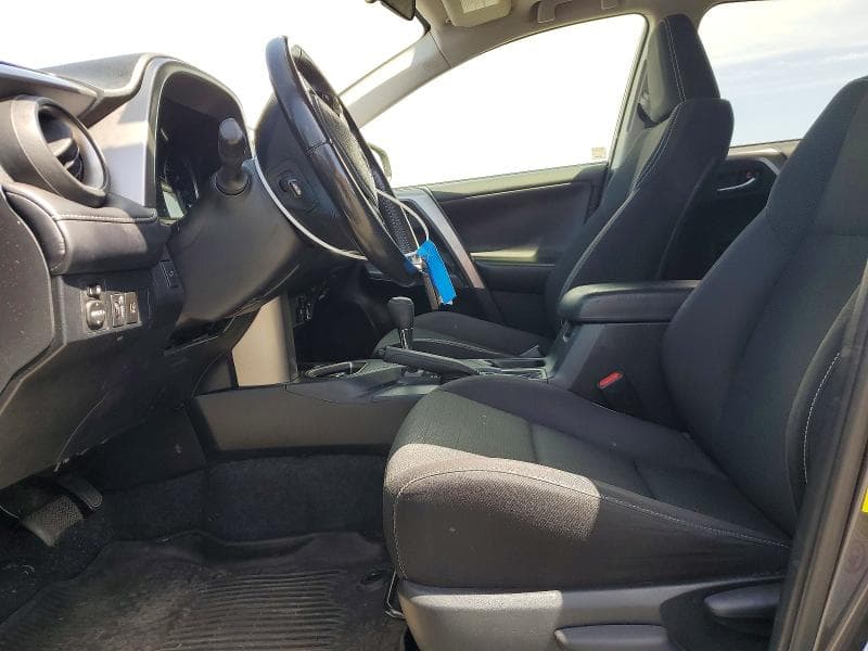 2018 TOYOTA RAV4 XLE 7