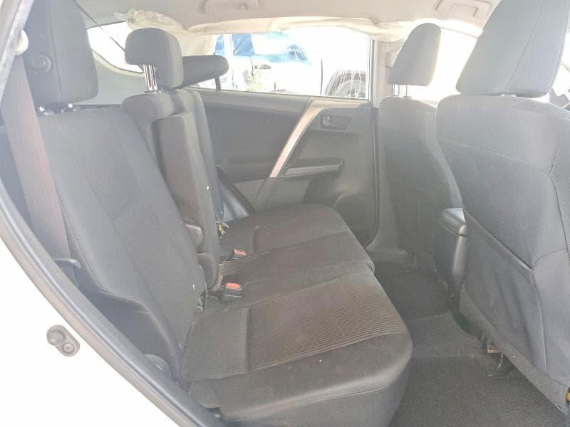 2018 TOYOTA RAV4 LE LE 11