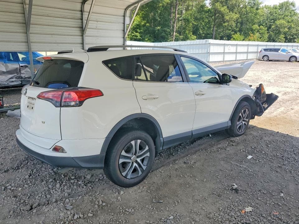 2018 TOYOTA RAV4 LE LE 3