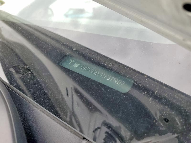2026 TESLA MODEL Y 13