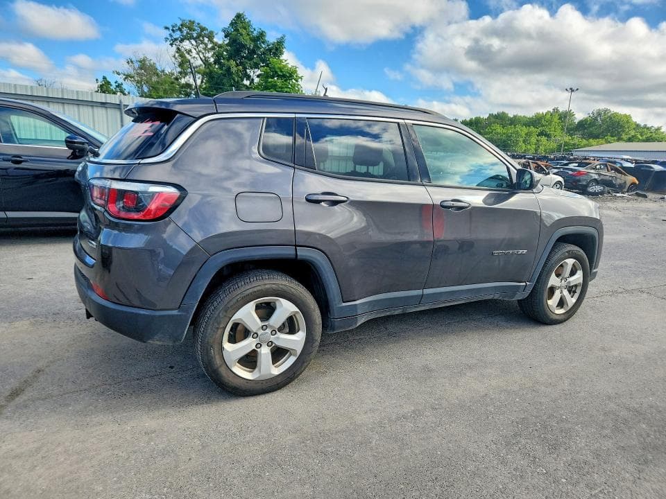 2018 JEEP COMPASS LATITUDE 3