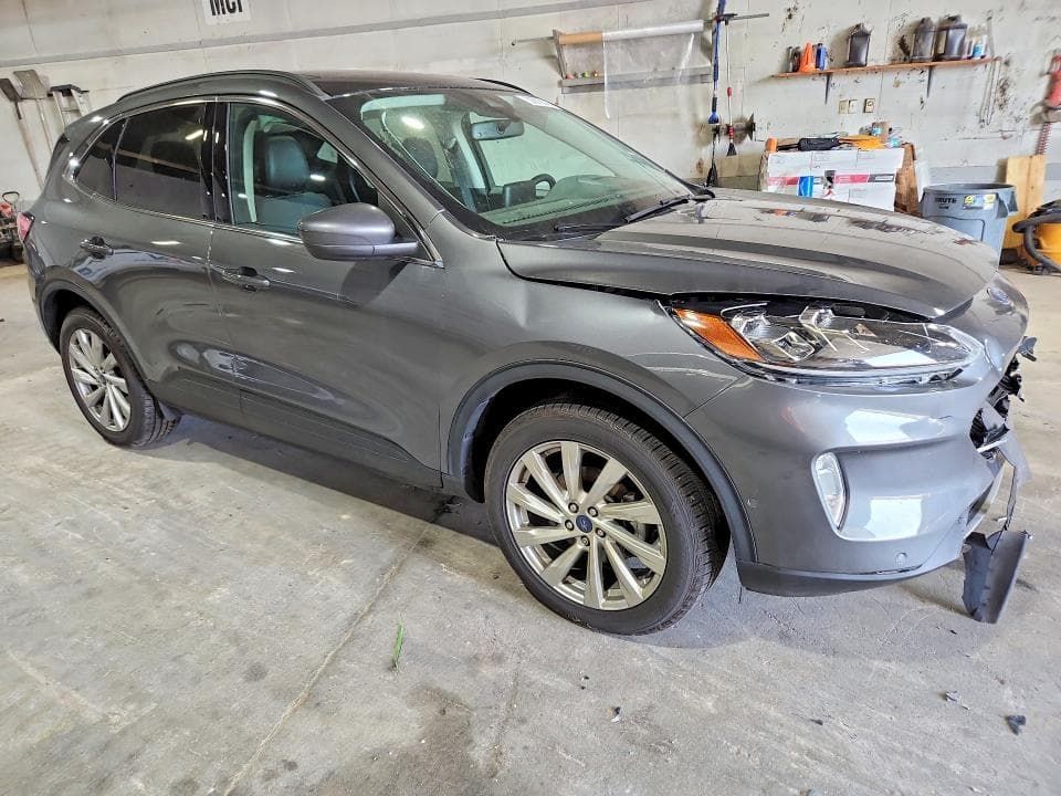 2021 FORD ESCAPE TITANIUM 4