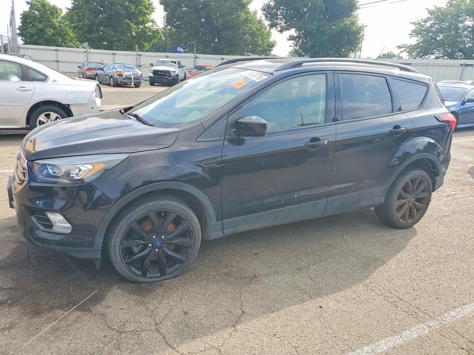 2019 FORD ESCAPE SE SE - 1