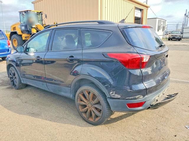 2019 FORD ESCAPE SE SE 2
