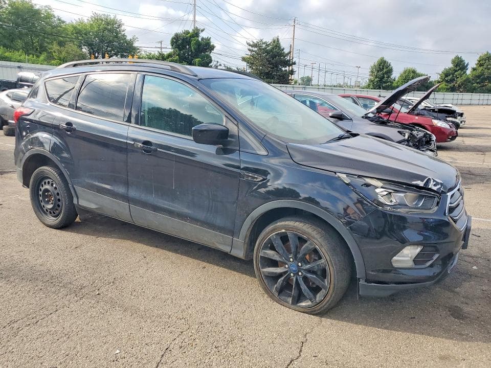 2019 FORD ESCAPE SE SE 4
