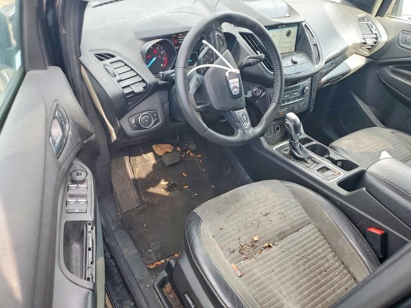 2019 FORD ESCAPE SE SE 8