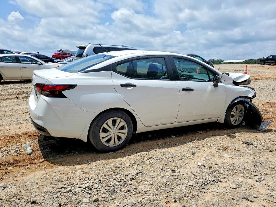 2025 NISSAN VERSA S 3