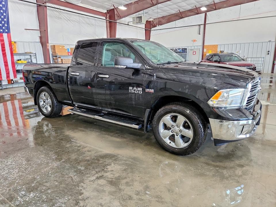 2018 RAM 1500 SLT SLT 4