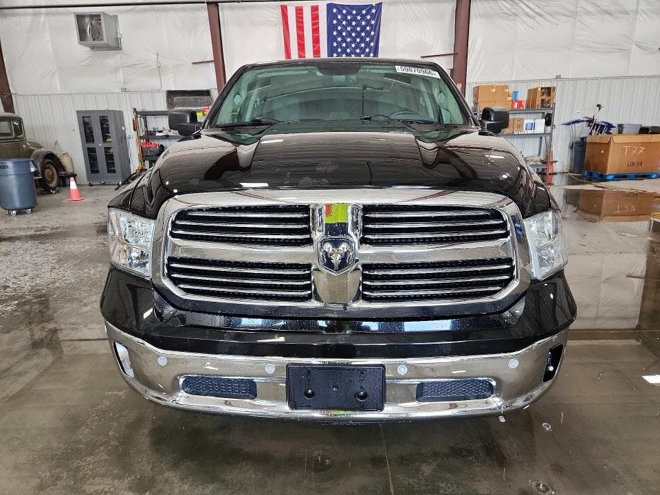 2018 RAM 1500 SLT SLT 5