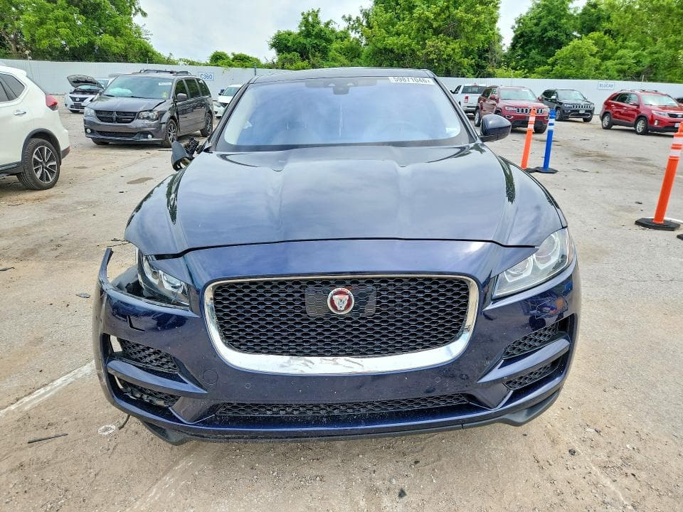 2020 JAGUAR F-PACE PRESTIGE 5