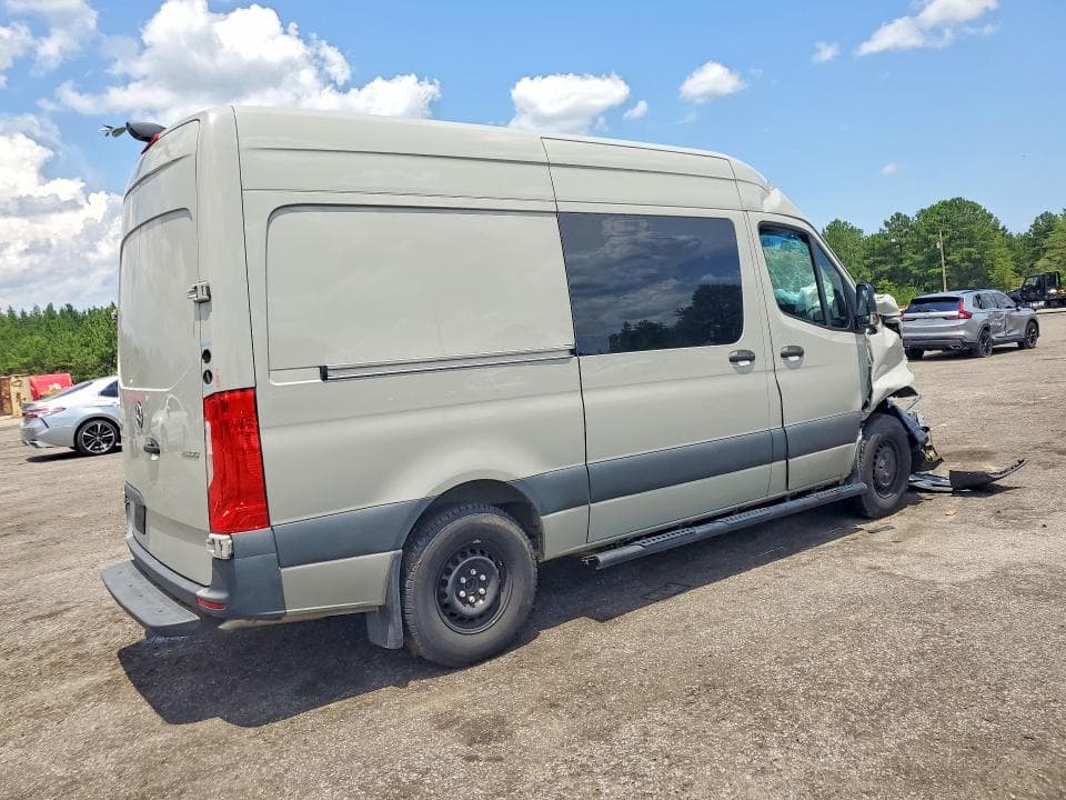2023 MERCEDES-BENZ SPRINTER 2500 3