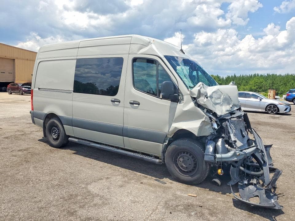 2023 MERCEDES-BENZ SPRINTER 2500 4