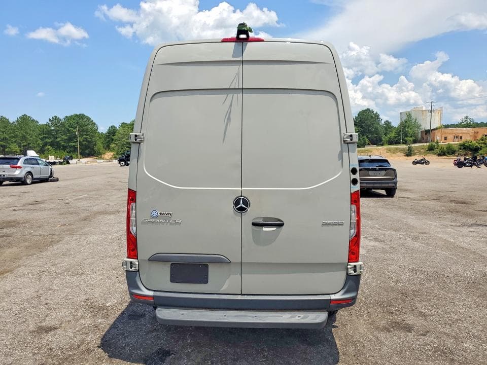 2023 MERCEDES-BENZ SPRINTER 2500 6