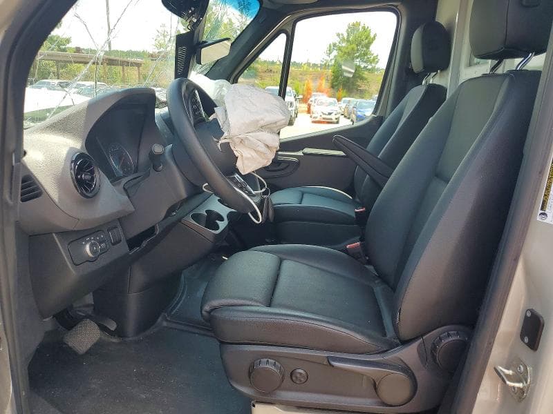 2023 MERCEDES-BENZ SPRINTER 2500 7