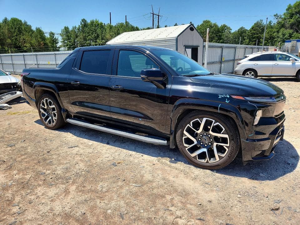 2024 CHEVROLET SILVERADO RST 4