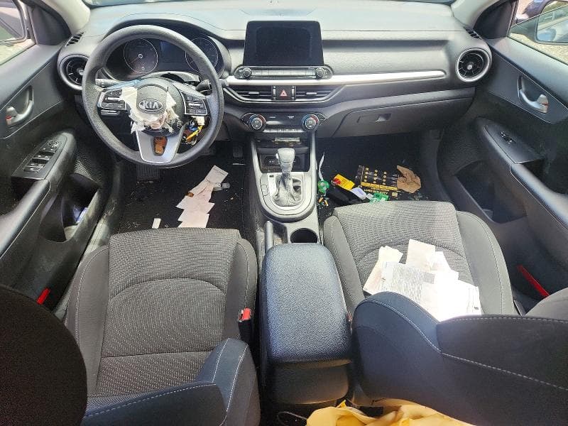 2019 KIA FORTE 8