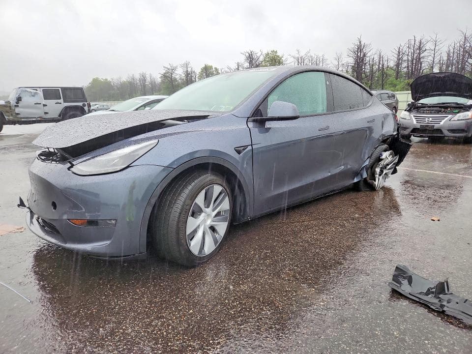 2023 TESLA MODEL Y - 1