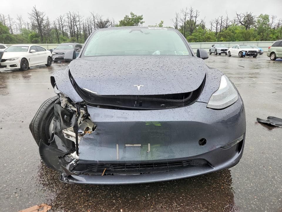 2023 TESLA MODEL Y 5