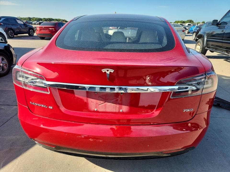 2016 TESLA MODEL S 6