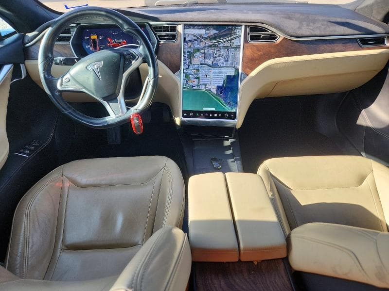 2016 TESLA MODEL S 8