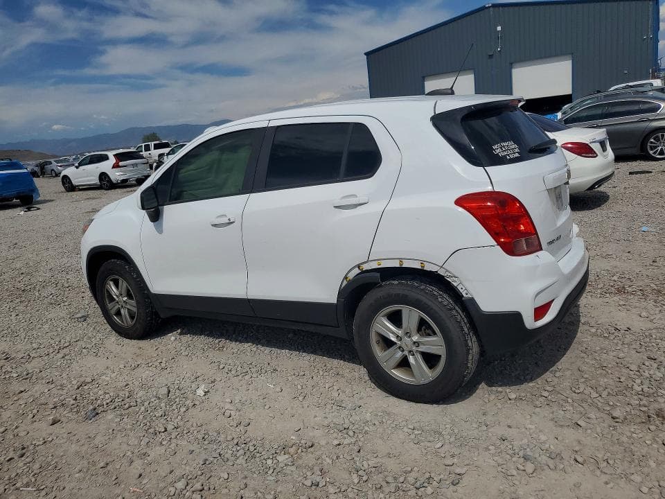 2017 CHEVROLET TRAX LS 2