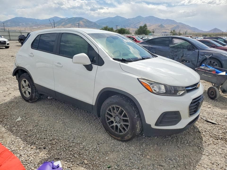 2017 CHEVROLET TRAX LS 4