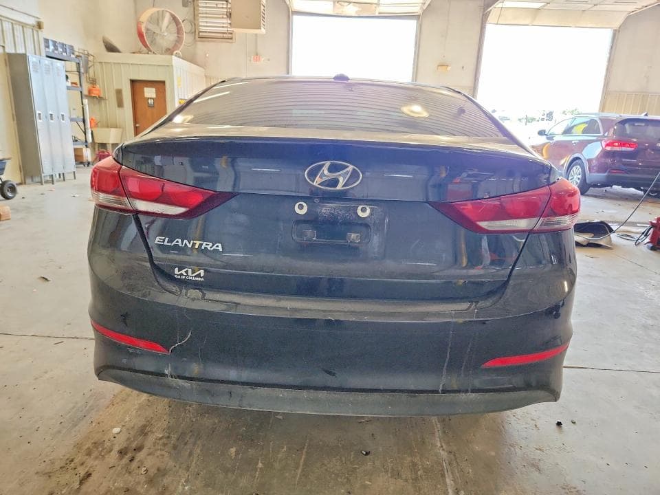 2017 HYUNDAI ELANTRA SE 6
