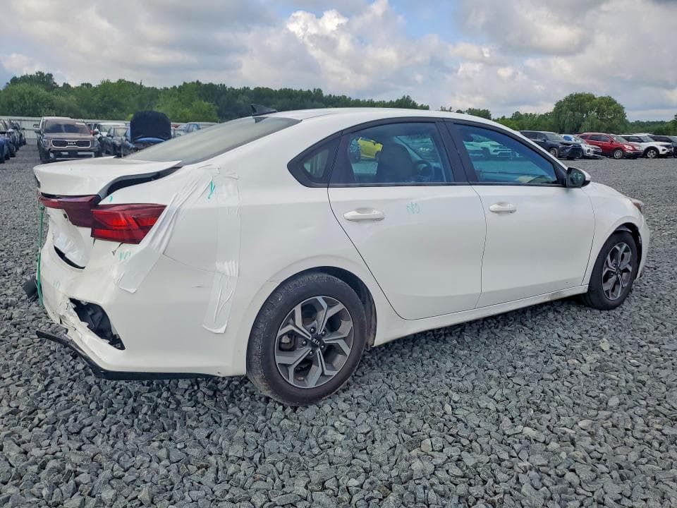 2021 KIA FORTE LXS 3