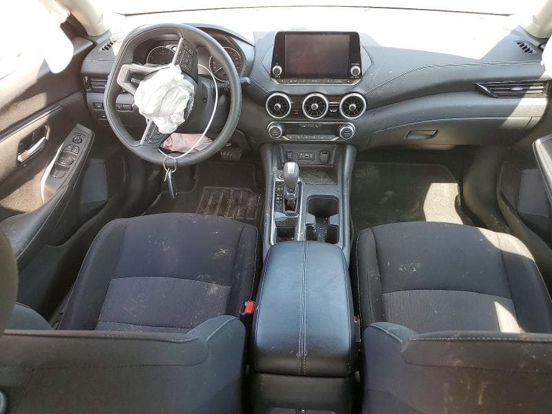 2025 NISSAN SENTRA SV 8