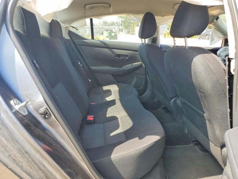 2025 NISSAN SENTRA SV 10