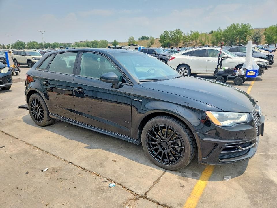 2016 AUDI A3 E-TRON PREMIUM 4