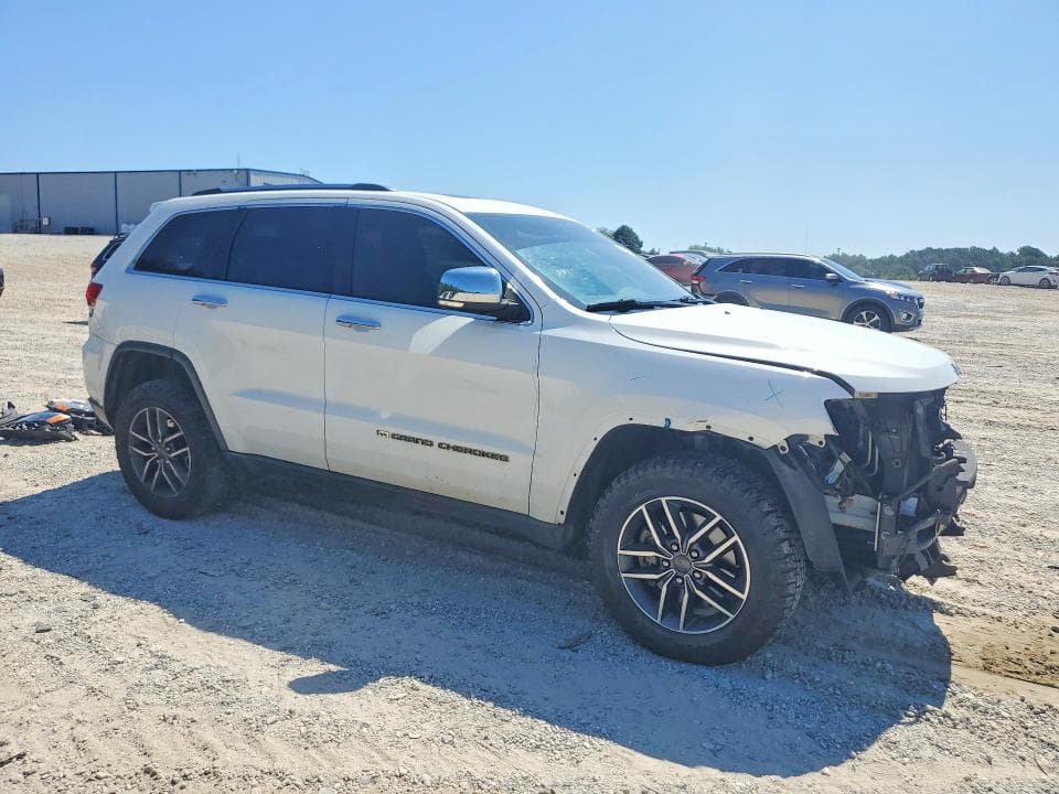 2022 JEEP GRAN CHEOR 4