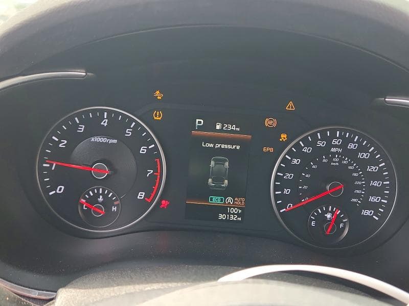 2023 KIA STINGER GT LINE 9