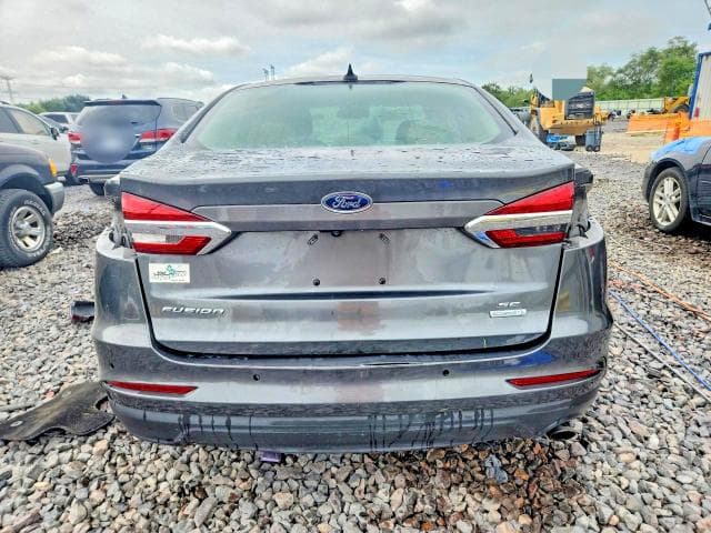 2020 FORD FUSION SE 6
