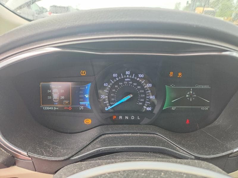 2020 FORD FUSION SE 9