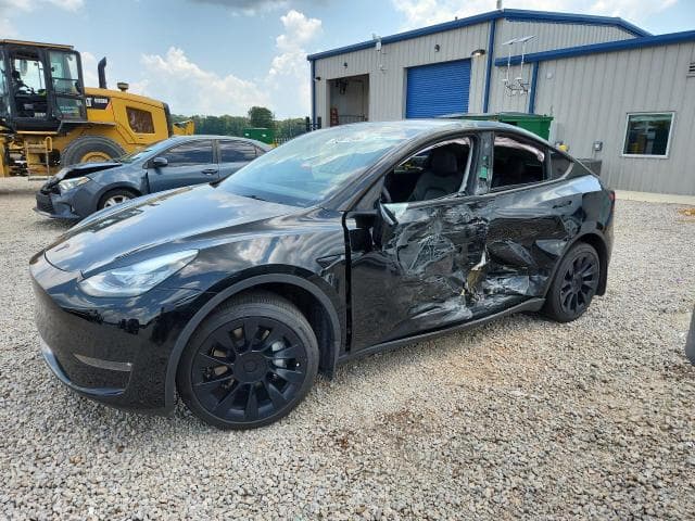 2023 TESLA MODEL Y 1