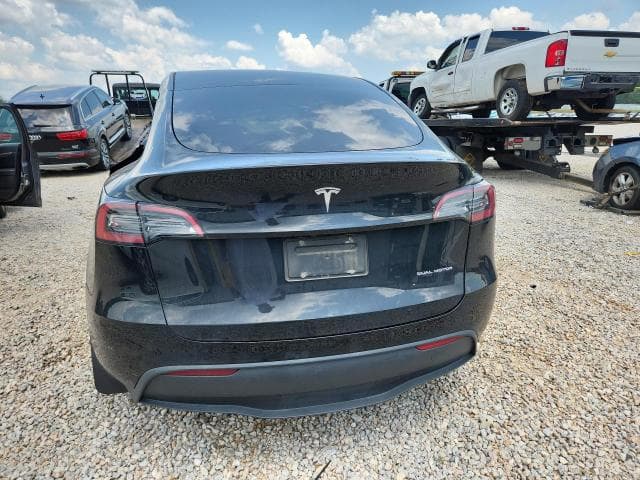 2023 TESLA MODEL Y 6