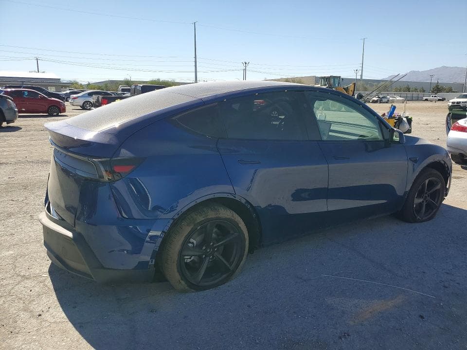 2026 TESLA MODEL Y 3