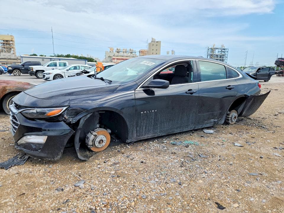 2020 CHEVROLET MALIBU LT - 1