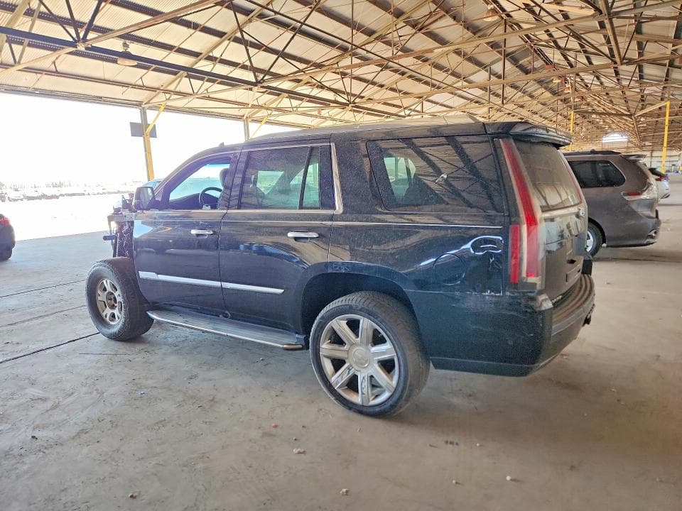 2019 CADILLAC ESCALADE LUXURY LUXURY 3
