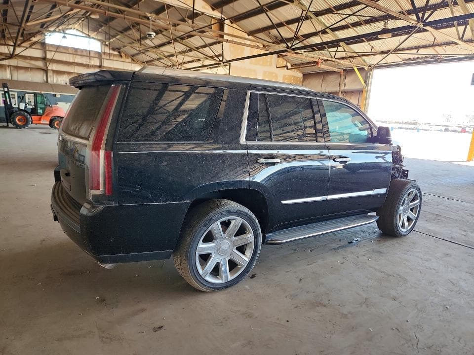 2019 CADILLAC ESCALADE LUXURY LUXURY 4