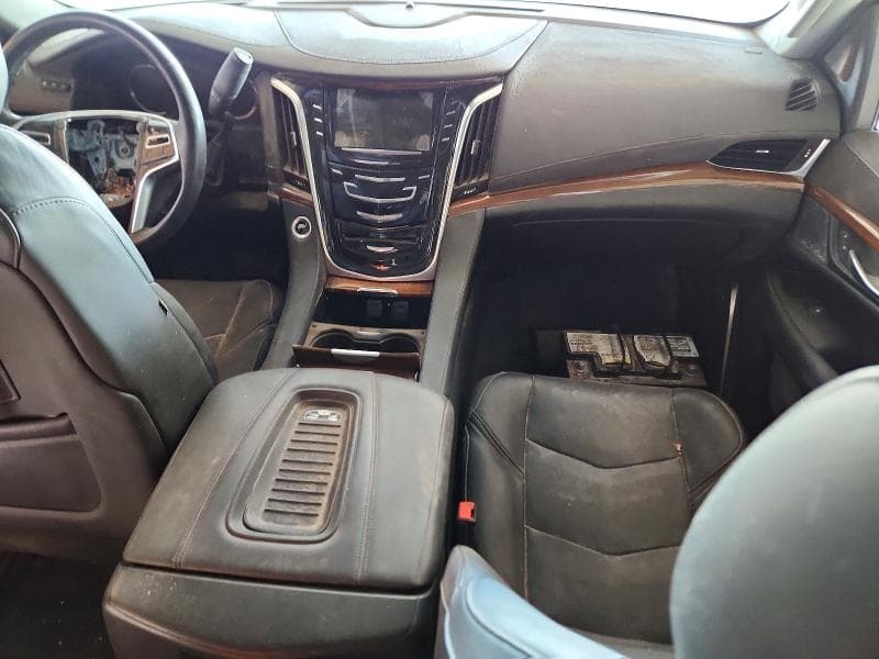 2019 CADILLAC ESCALADE LUXURY LUXURY 9