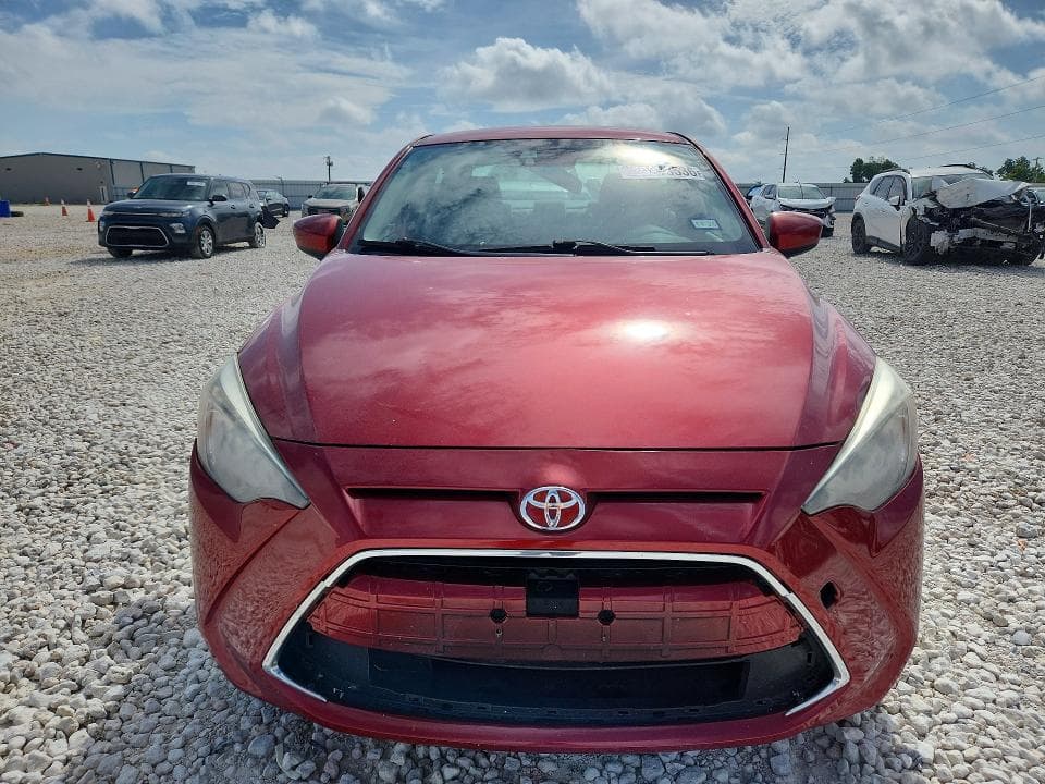 2019 TOYOTA YARIS L 5