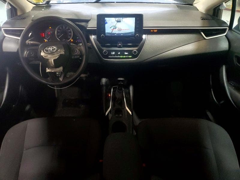 2022 TOYOTA COROLLA LE 8