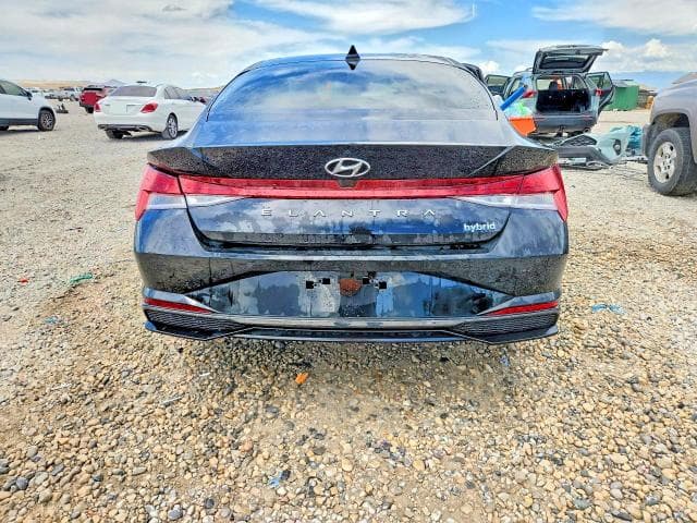 2023 HYUNDAI ELANTRA LIMITED 6